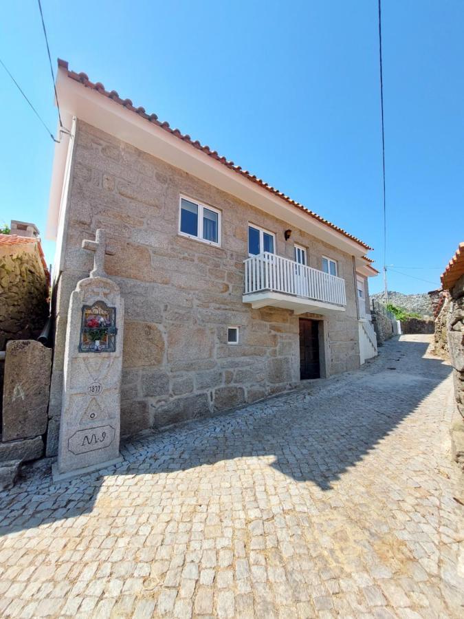 Casa do Sobrado Arouca Exterior foto